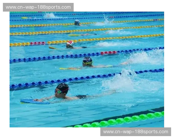 游泳赛事排名：超越秒表的竞争艺术